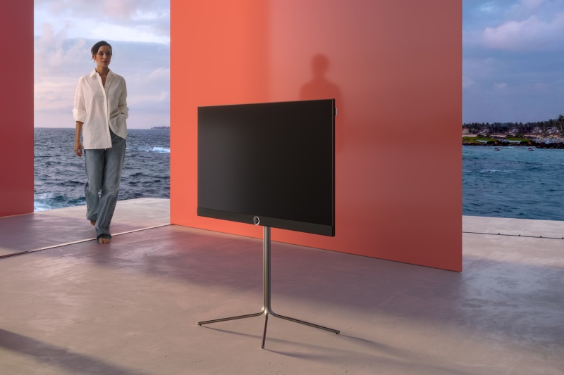 LED-телевизоры Loewe callas – небольшие смарт-телевизоры 32" и 43" со стримингом