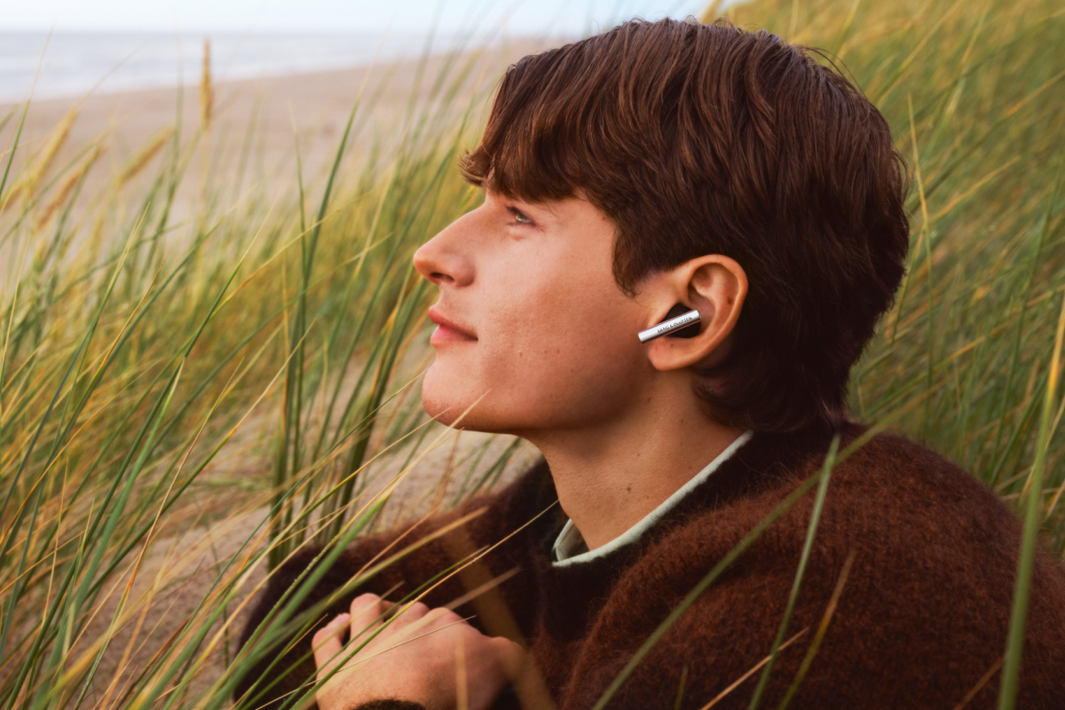 Bang & Olufsen Beo Grace – самые умные наушники бренда в культовом