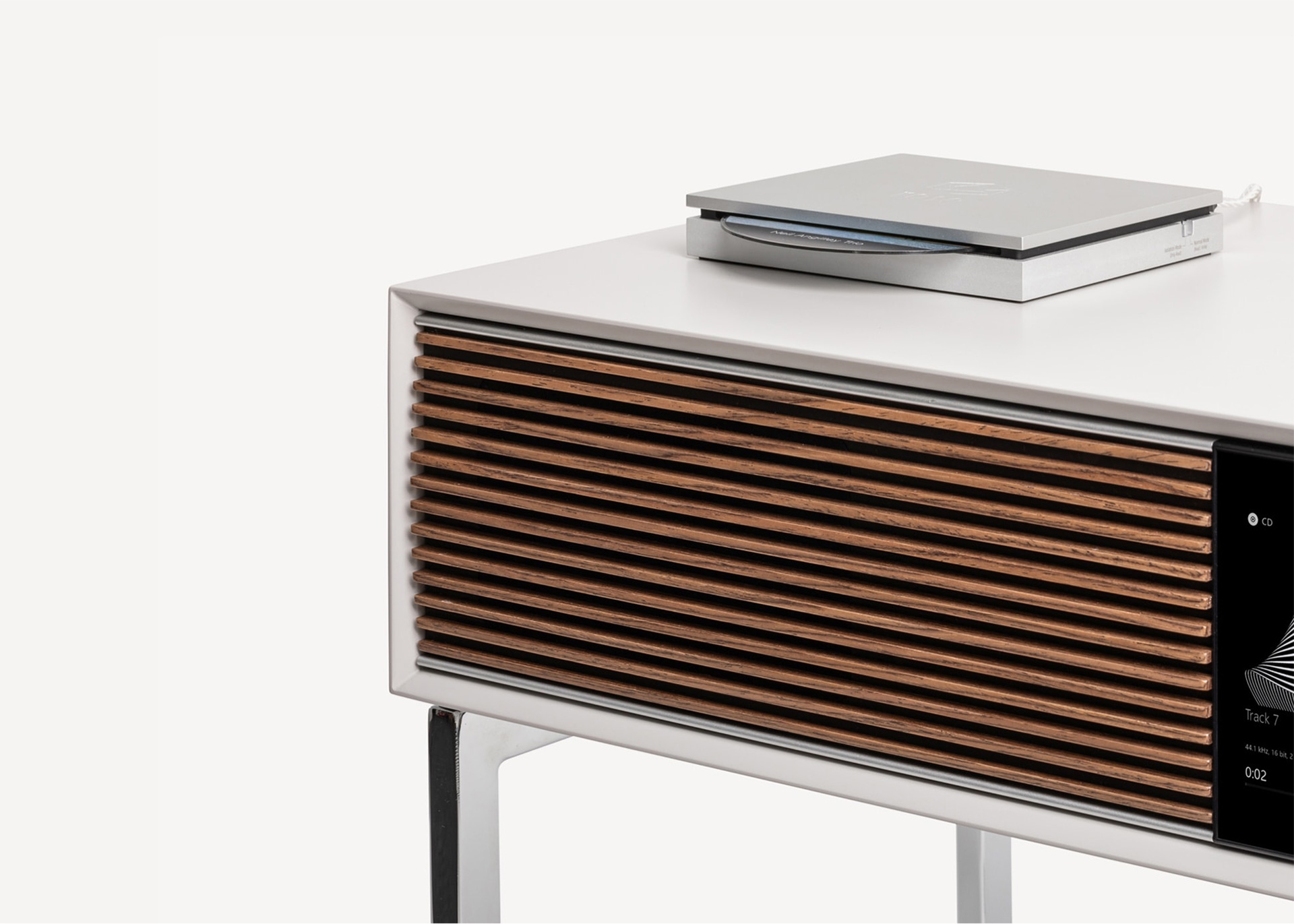 Ruark Audio R810