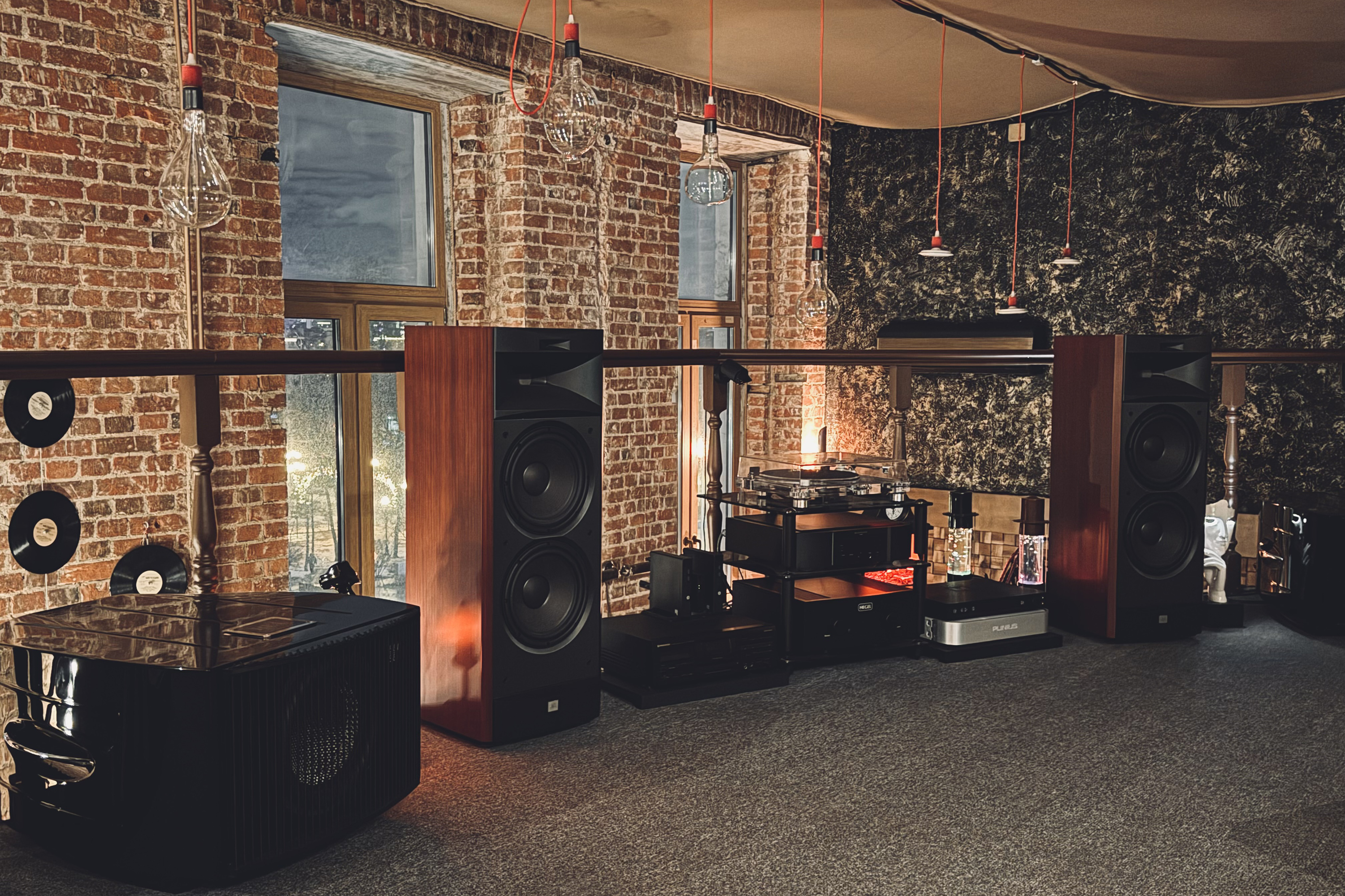 Hegel в Лофте SoundProLab&nbsp;× HiFi&nbsp;бюро