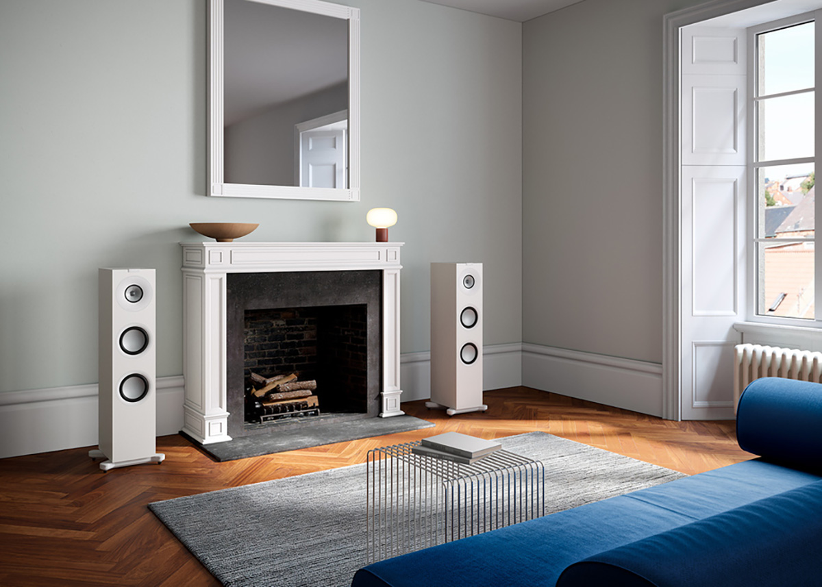 KEF Q7 Meta