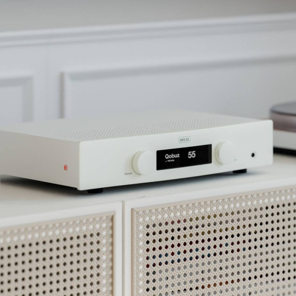 Hegel H150 White