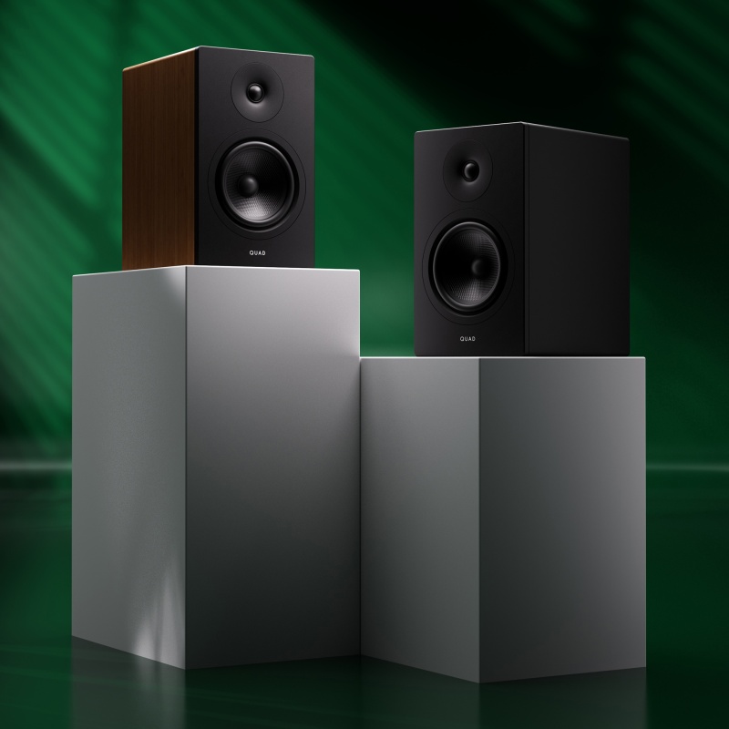 Quad Elegan 1 Matte Black