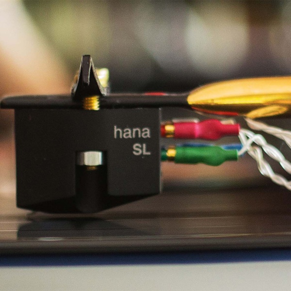 Hana SL